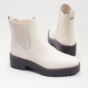Sam Edelman Modern Ivory Justina Lug Sole Chelsea Boots, Women’s 9M